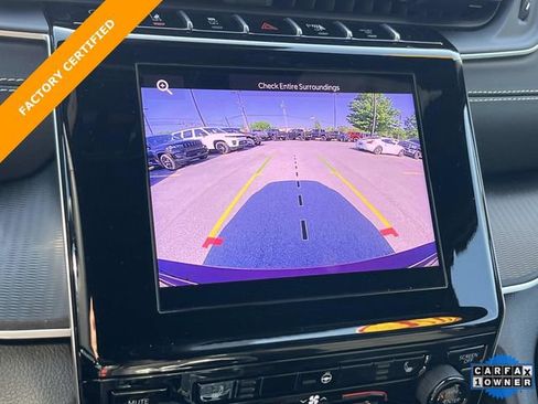 Certified 2024 Jeep Grand Cherokee Altitude AWD/4WD image 33