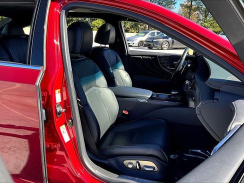 Used 2019 Lexus LS 500 image 8