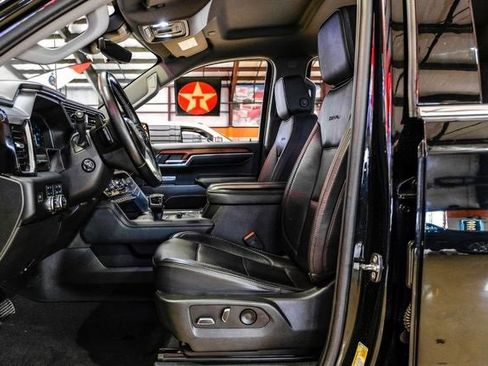 Used 2023 GMC Sierra 1500 Denali w/ Technology Package image 6