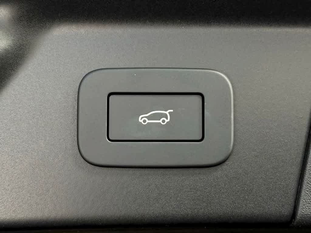 New 2026 Land Rover Range Rover Velar S AWD/4WD image 15