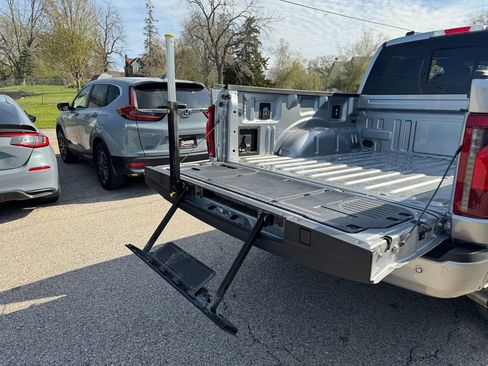 Used 2025 Ford F150 XLT w/ Equipment Group 302A MID AWD/4WD image 13