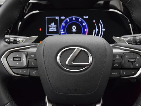Used 2025 Lexus NX 250 FWD image 24