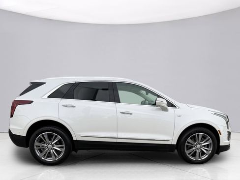 Used 2023 Cadillac XT5 Premium Luxury w/ Technology Package AWD/4WD image 15
