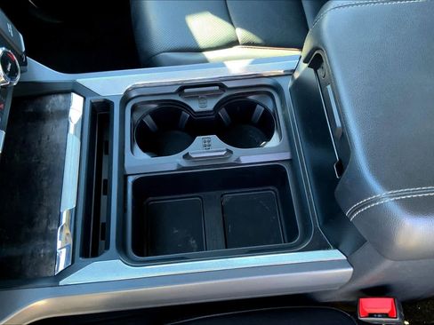 Used 2024 Ford F250 Lariat image 14