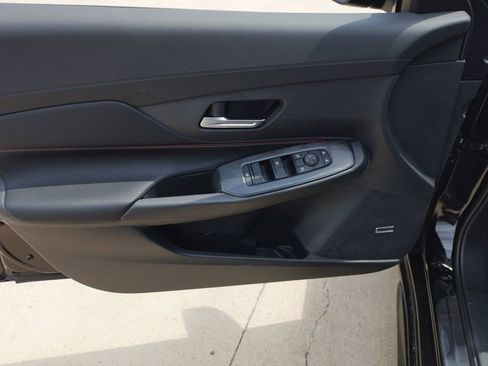 New 2026 Nissan Sentra SR w/ SR Premium Package FWD image 13