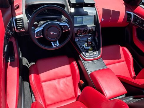 Used 2022 Jaguar F-TYPE R AWD/4WD image 11