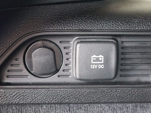 Used 2024 Jeep Grand Cherokee Summit AWD/4WD image 10