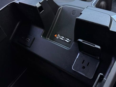 Used 2023 Chevrolet Silverado 1500 LT Trail Boss w/ Protection Package image 35