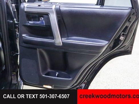 Used 2017 Toyota 4Runner Limited AWD/4WD image 46