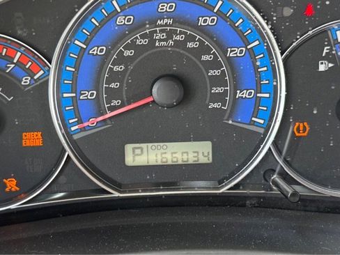 Used 2009 Subaru Forester 2.5X Limited AWD/4WD image 10
