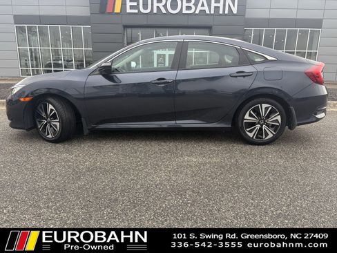 Used 2017 Honda Civic EX-L image 2