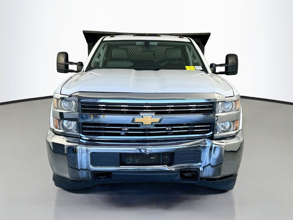 Used 2015 Chevrolet Silverado 3500 W/T w/ WT Convenience Package AWD/4WD image 2