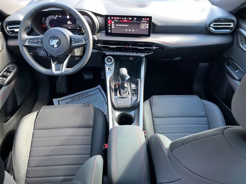 New 2025 Dodge Hornet GT w/ Cold Weather Group image 15