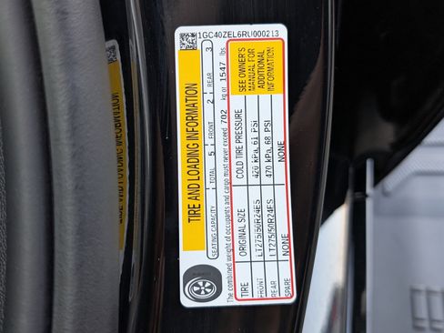 Used 2024 Chevrolet Silverado EV RST image 37