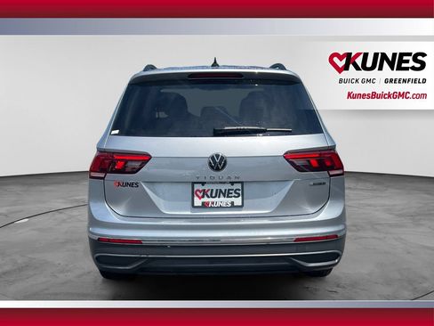 Used 2022 Volkswagen Tiguan S AWD/4WD image 9