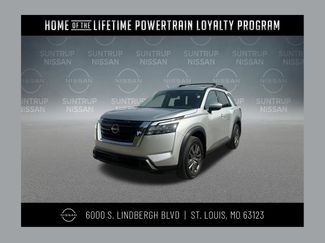 Certified 2025 Nissan Pathfinder SV w/ SV Premium Package FWD 360° Tour