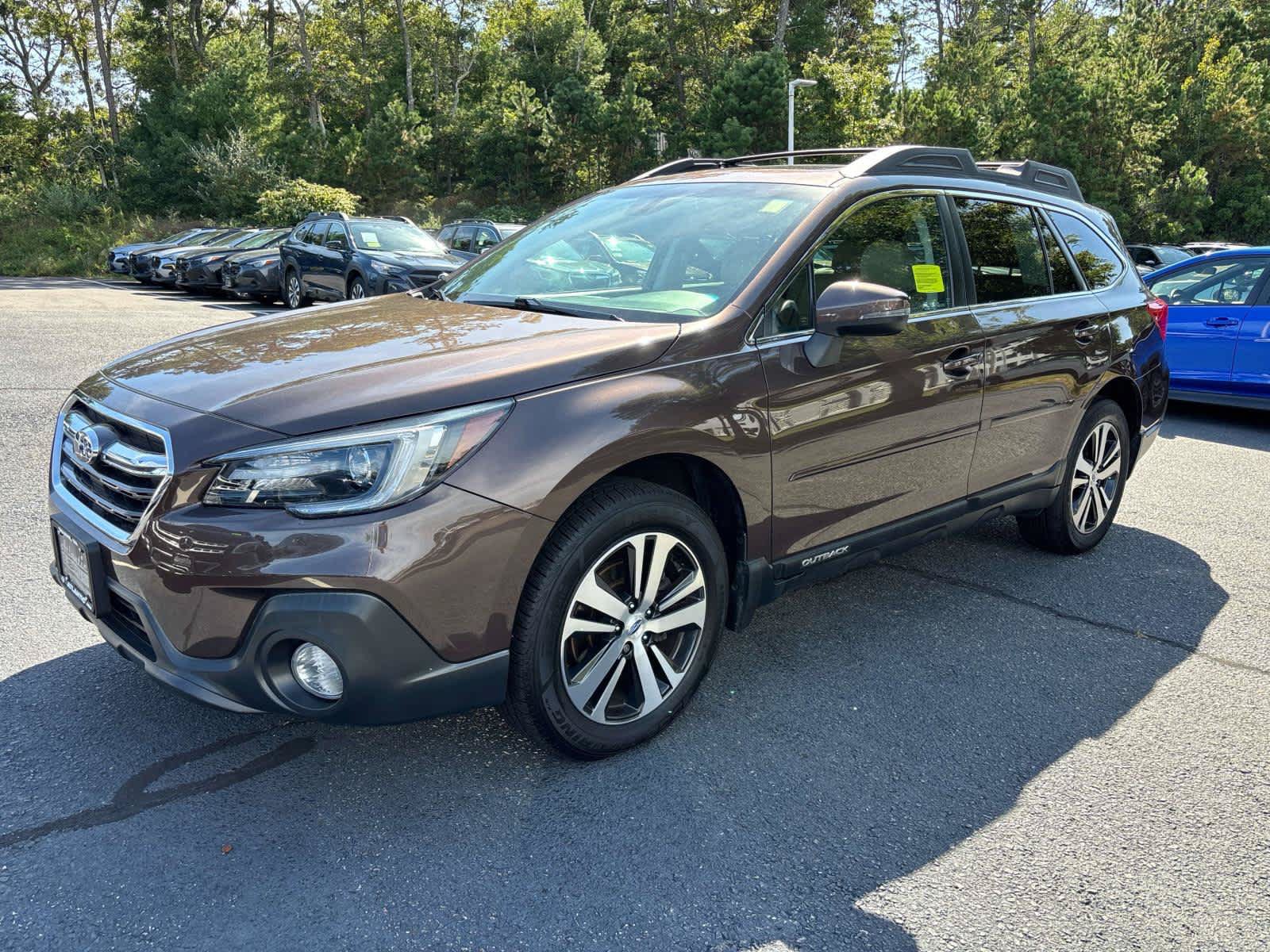Used 2019 Subaru Outback 3.6R Limited AWD/4WD image 7