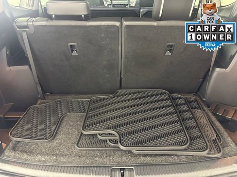 Used 2023 Volkswagen Atlas SEL AWD/4WD image 25
