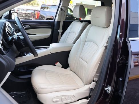 Certified 2022 Buick Enclave Avenir w/ Avenir Technology Package image 12