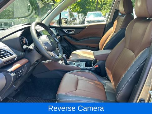 Certified 2023 Subaru Forester Touring AWD/4WD image 11