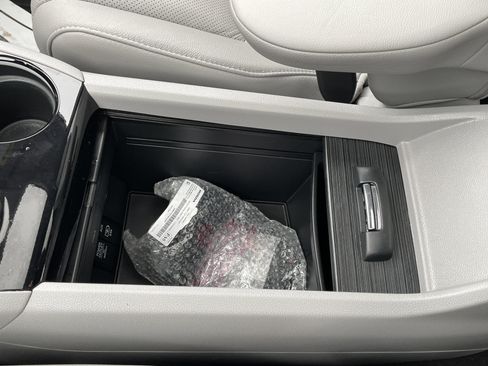 Certified 2022 Honda Pilot Elite image 33