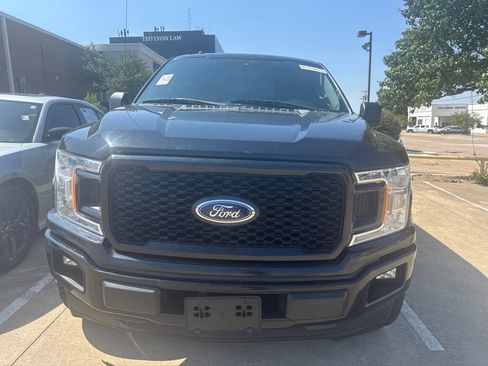 Used 2019 Ford F150 XL w/ Equipment Group 101A Mid RWD image 2