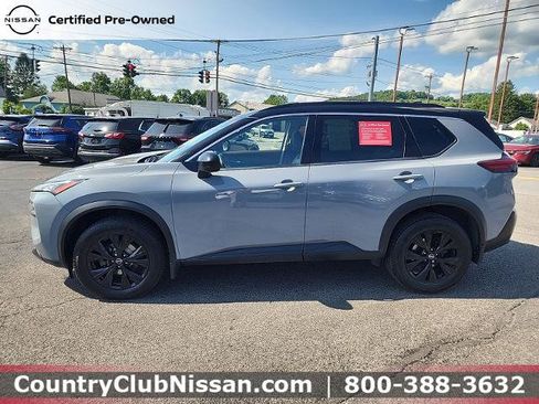 Certified 2023 Nissan Rogue SV w/ SV Premium B Package AWD/4WD image 5