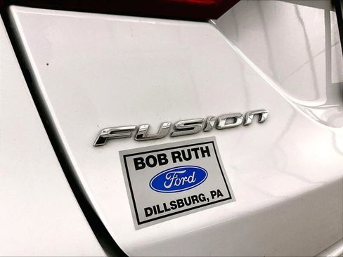 Certified 2018 Ford Fusion SE FWD image 13