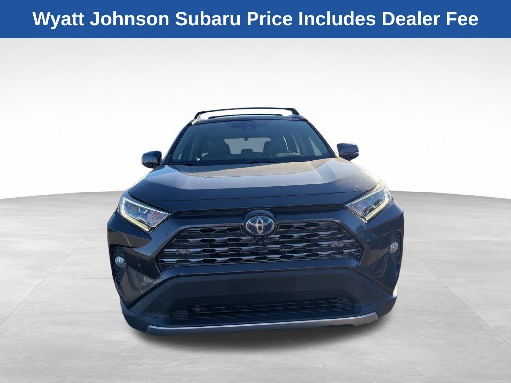 Used 2020 Toyota RAV4 Limited AWD/4WD image 15
