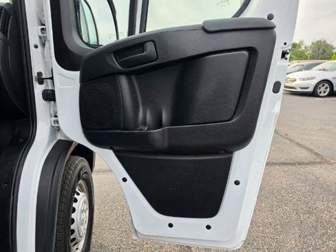 Used 2025 RAM ProMaster 2500 w/ U-Haul Equipment Group FWD image 26