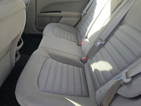 Used 2019 Ford Fusion SE image 27