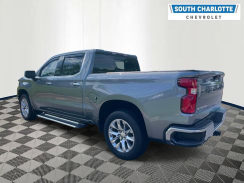 Used 2020 Chevrolet Silverado 1500 LTZ AWD/4WD image 6