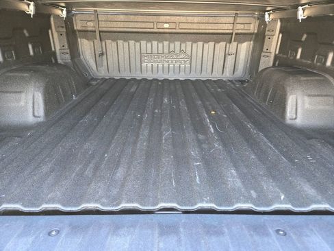 Used 2024 Chevrolet Silverado 1500 High Country AWD/4WD image 12