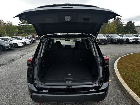 New 2026 Nissan Rogue SV w/ Cold Weather Package image 15