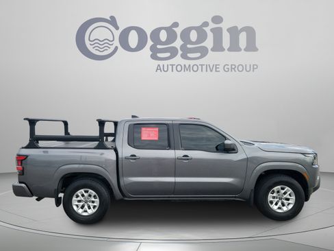 Certified 2024 Nissan Frontier SV RWD image 4