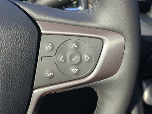 Used 2022 GMC Acadia AT4 w/ Technology Package image 30