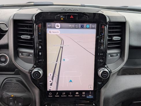 New 2025 RAM 2500 Tradesman AWD/4WD image 23
