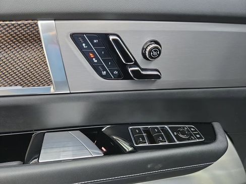 New 2026 Cadillac Vistiq Sport image 15