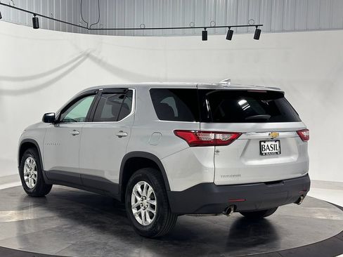 Used 2019 Chevrolet Traverse LS FWD image 13