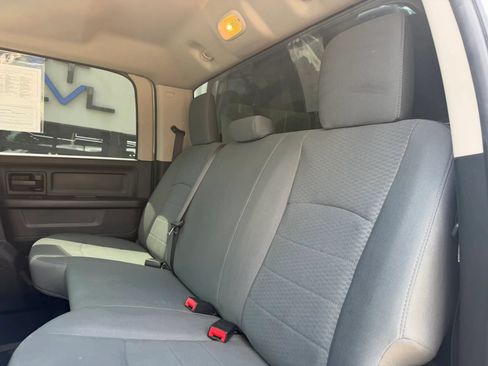 Used 2018 RAM 3500 Tradesman w/ Chrome Appearance Group AWD/4WD image 38