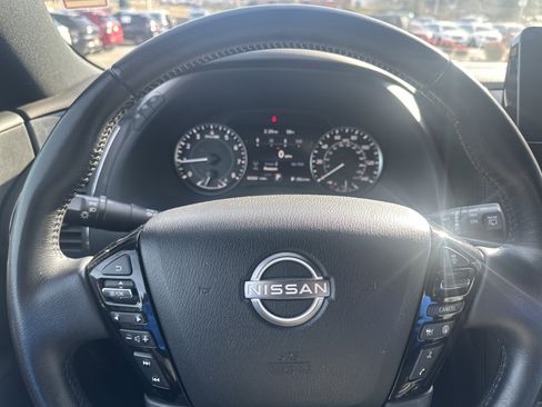 Used 2021 Nissan Armada SL w/ Midnight Edition Package image 44