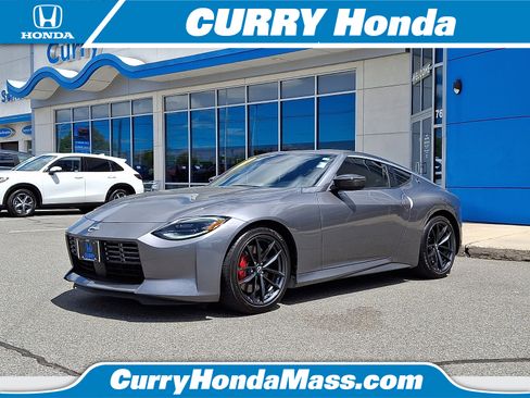 Used 2024 Nissan Z Performance w/ Floor Mat Package RWD image 1