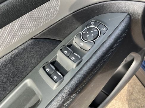 Used 2017 Ford Explorer XLT w/ Equipment Group 202A image 21