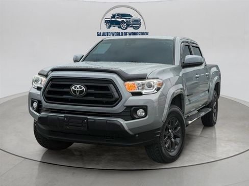 Used 2020 Toyota Tacoma SR5 image 1