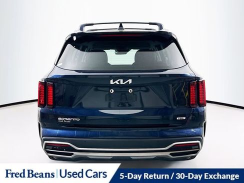 Used 2023 Kia Sorento EX AWD/4WD image 6
