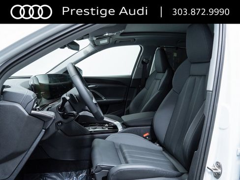Used 2025 Audi Q5 Premium Plus w/ Premium Plus image 6