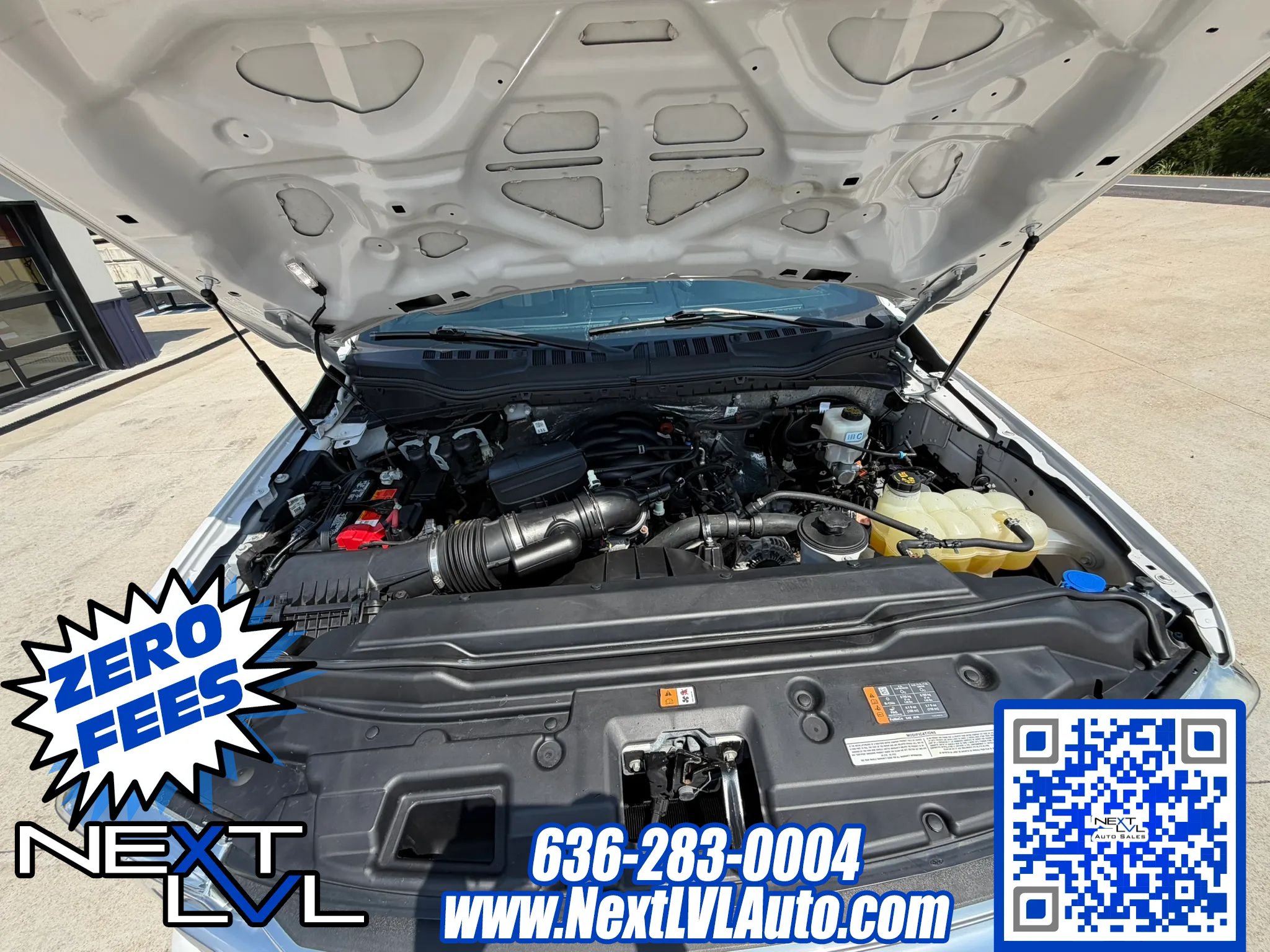 Used 2020 Ford F350 Platinum w/ FX4 Off-Road Package AWD/4WD image 79