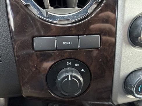 Used 2015 Ford F350 Platinum image 18