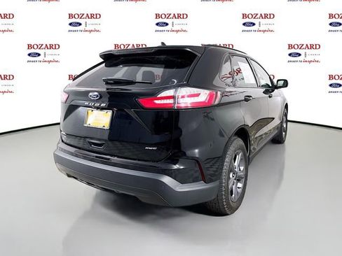 Certified 2024 Ford Edge SEL w/ Sport Appearance Package image 8