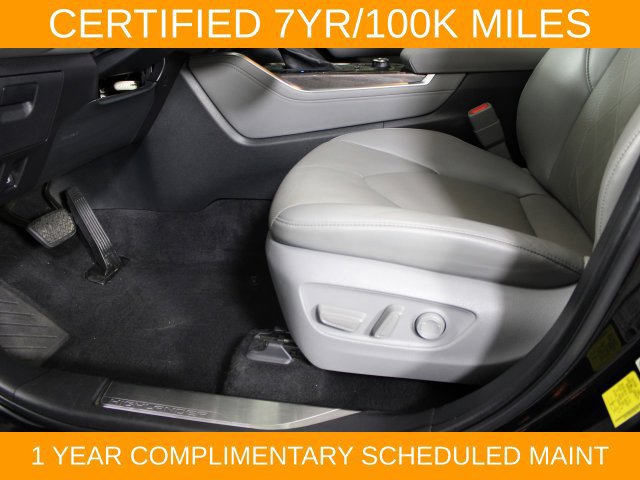 Used 2022 Toyota Highlander Platinum AWD/4WD image 25